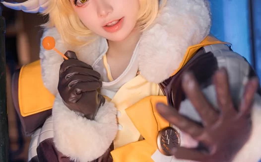 六二二同学原神胡桃cos最新高清图集，早期作品与外网创作全解析