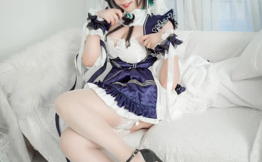 麻花麻花酱cos写真走红:甘露寺造型与图集背后的小秘密