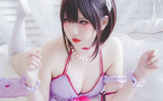 阿薰kaori写真合集全览：女菩萨版与制服系列的惊艳亮点